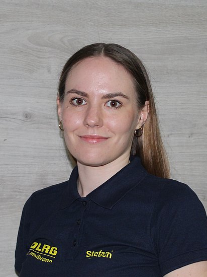 Kassenprüferin: Stefanie Englisch